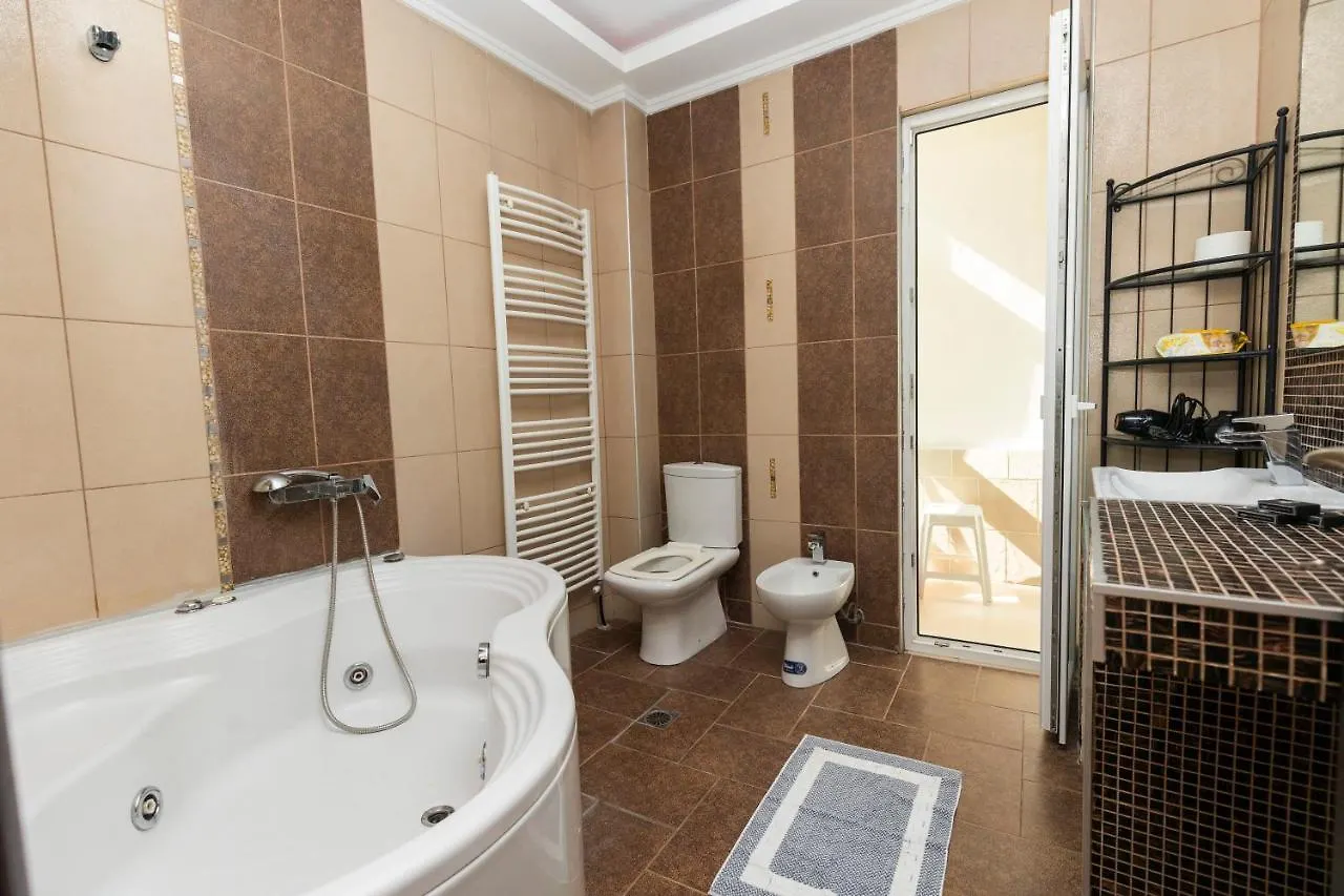 Delmare Kram Vee Apartment 테살로니키